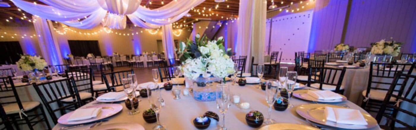 Table setting at wedding reception
